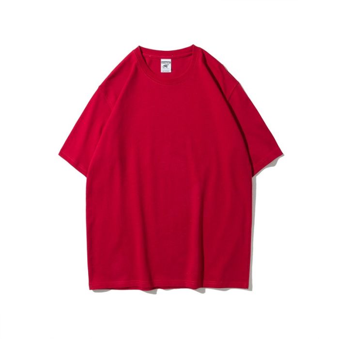Red loose shop t shirt